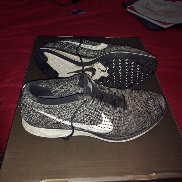 Nike Flyknit Racer shoes - Picture 1 of 6